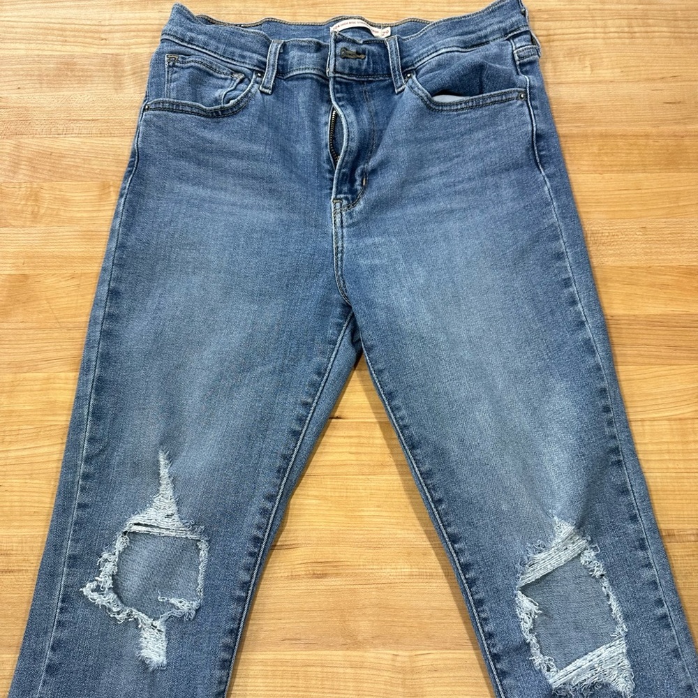Levi’s 724 High Rise Straight Crop
